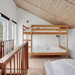 1 Bedroom Cozy In *